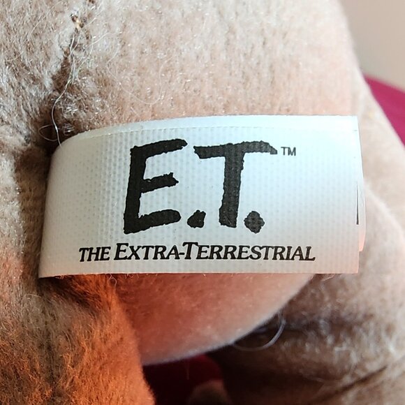 E.T. The Extra-Terrestrial Plush Universal Studios Manufactured 2013 NWT - Picture 5 of 9
